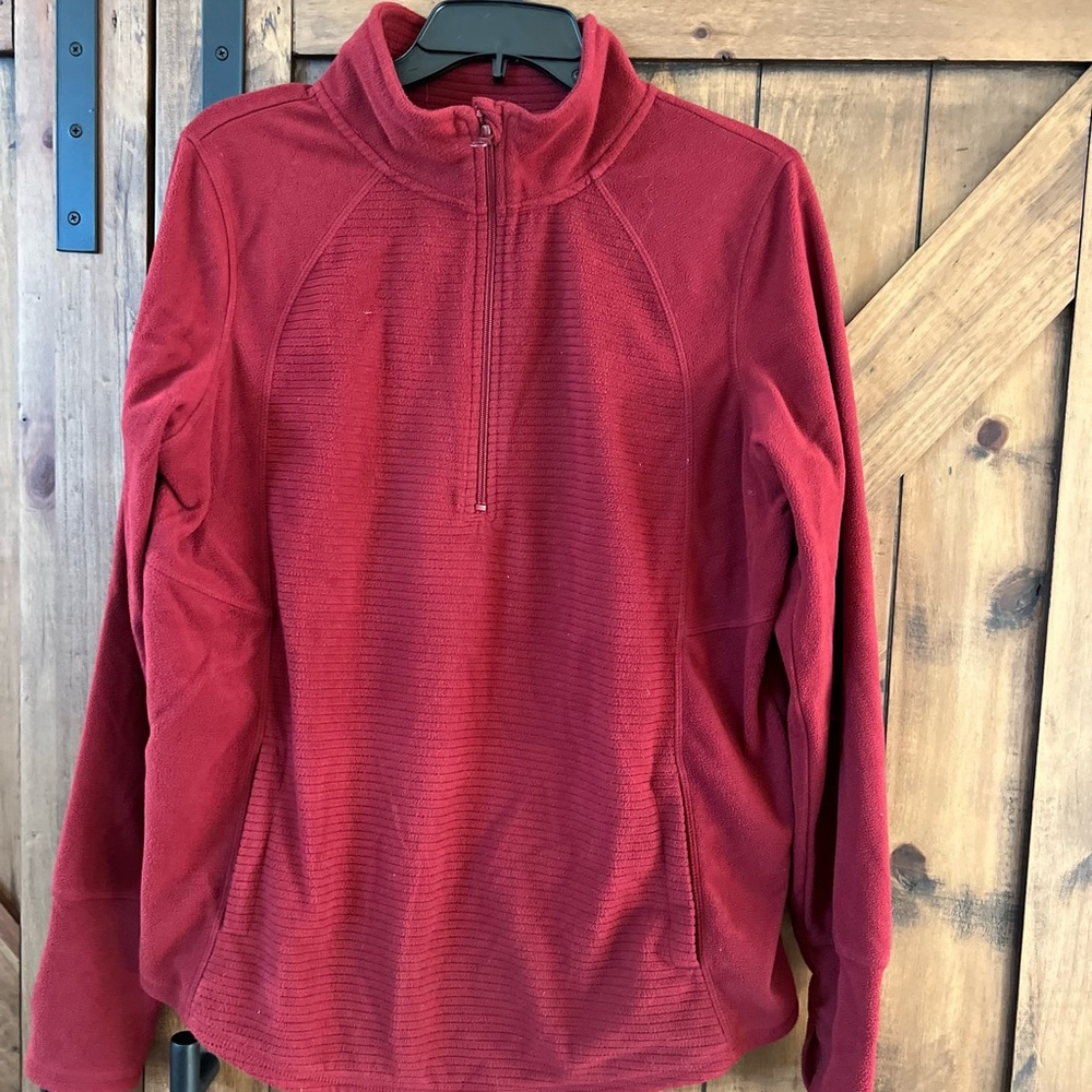 St. John’s bay, One size maroon pullover